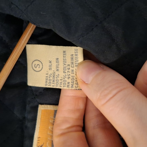 Women's 100% Silk Black Quilted Zip-up Jacket/Chore Coat (Size S) - Picture 7 of 7